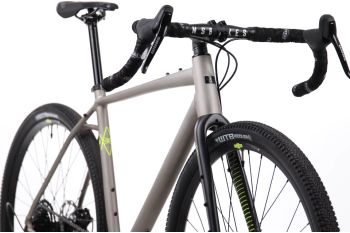 Rower gravel NS BIKES Rag+ 3 w 100% gotowy do jazdy + LICZNIK