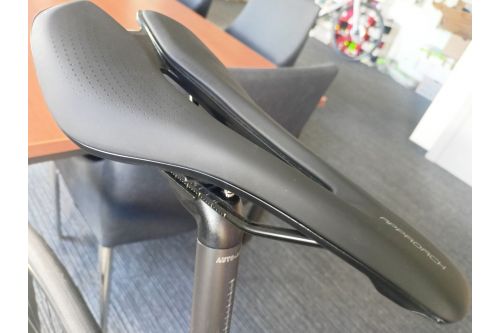 Rower szosowy Giant Contend AR 1 Disc - L - Potestowy