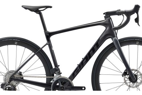 Rower szosowy Giant Defy Advanced Pro 2 AXS w 100% gotowy