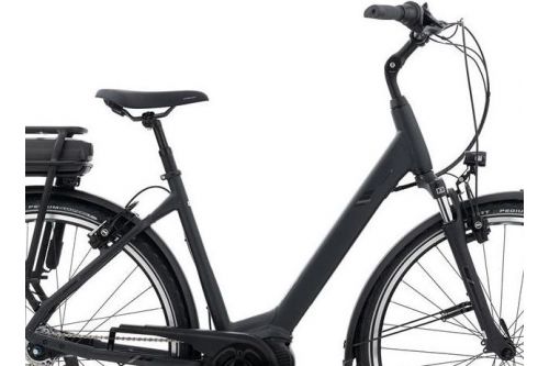 Rower elektryczny miejski Giant Entour E+ 1  LDS 2021