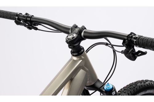 Widelec FOX 36 Rhythm 140 mm w rowerze Ghost Riot Trail AL 2025