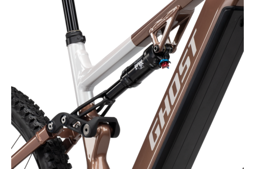 Ghost E-ASX ABS HIGH 2025 – szczegół widoczny kokpitu i wyświetlacza Bosch Kiox 300