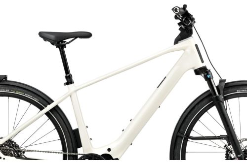 Rower elektryczny miejski trekkingowy miejski do jazdy na wycieczki po mieście po szutrach drogach polnych Orbea KEMEN TOUR 10 8