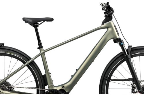 Rower elektryczny miejski trekkingowy miejski do jazdy na wycieczki po mieście po szutrach drogach polnych Orbea KEMEN TOUR 10 12