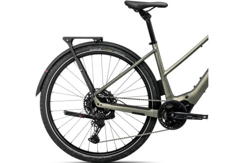 Rower elektryczny miejski trekkingowy miejski do jazdy na wycieczki po mieście po szutrach drogach polnych Orbea KEMEN TOUR 20 MID 11