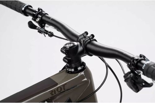 kokpit pmg race alloy 800mm w ghost riot