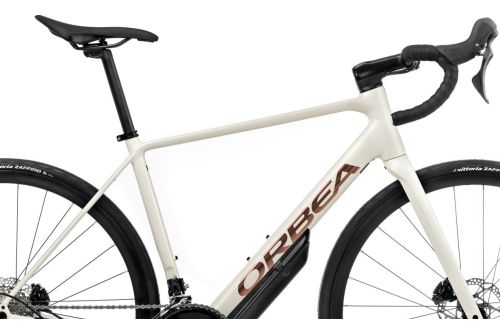 Rower szosowy wygodny Endurance Orbea AVANT H30 4