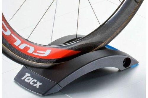 TRENAŻER MAGNETYCZNY TACX BOOSTER - T2500