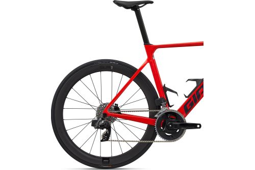 Rower szosowy aero Giant Propel Advanced Pro 1 AXS w 100% gotowy