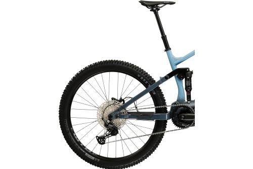 Rower elektryczny Kross Grist Boost 2.0 2026 niebieski - tył , przerzutka