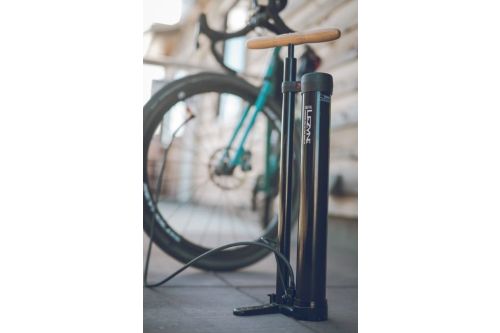 Pompka podłogowa Lezyne Digital Pressure Over Drive - Domowy kompresor do Tubeless