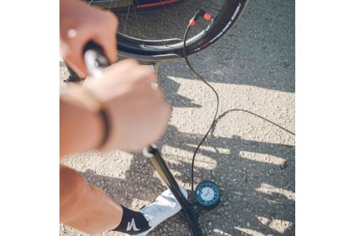 Pompka podłogowa Lezyne Steel HV Floor Drive 3.5