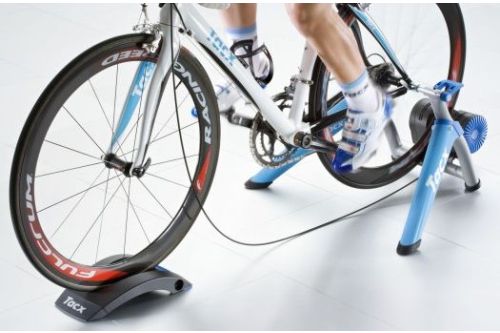TRENAŻER MAGNETYCZNY TACX BOOSTER - T2500